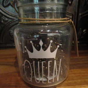 Rae Dunn "Queen" jar with 300 Bobby pins New Sealed